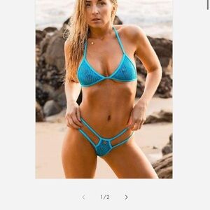 Women's Blue Bikini Set berry dog size small